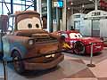 Disney Cars 2 - pick-up artist Mater e la supercar Lightning McQueen red